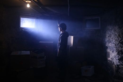 Origin behind-the-scenes photo 3